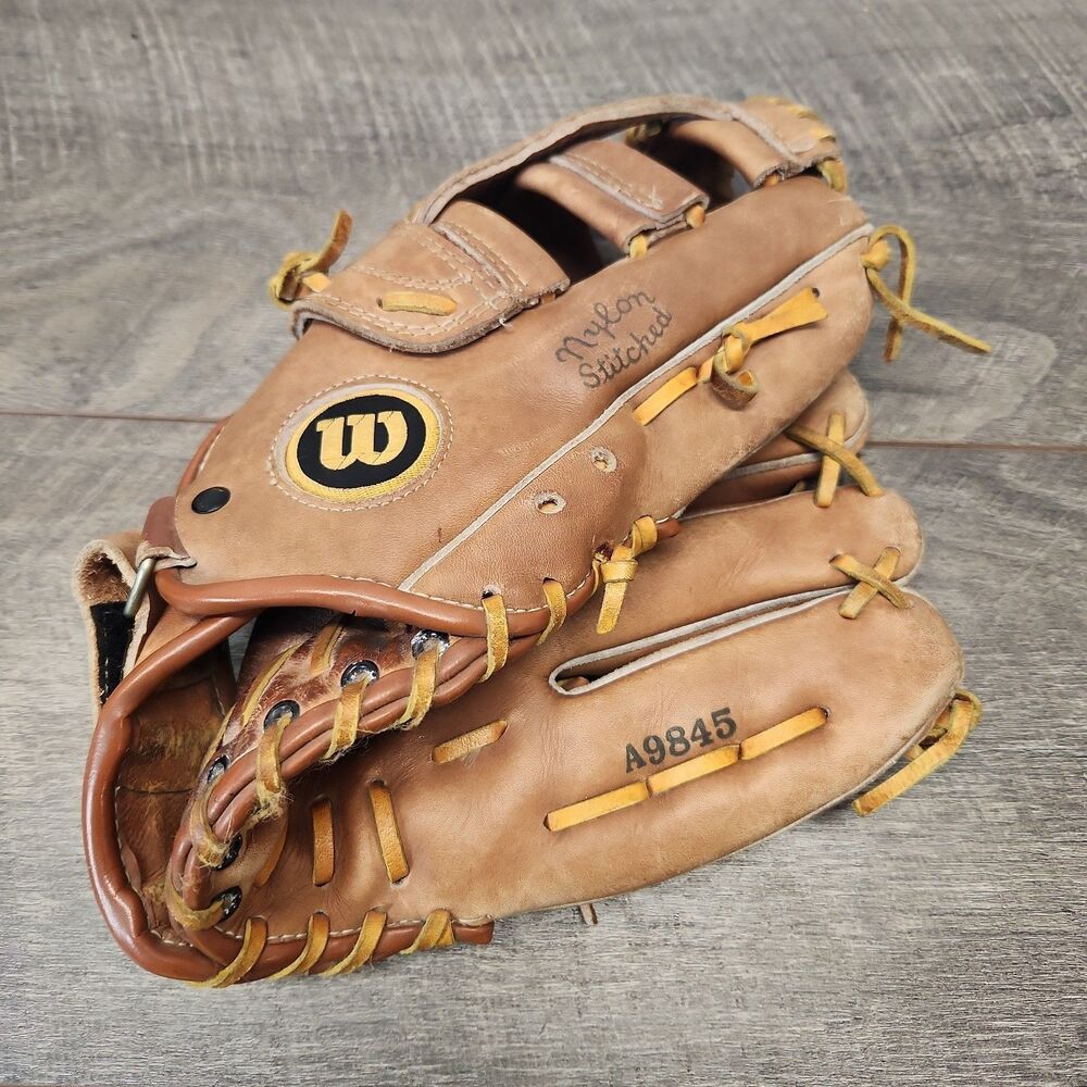 Wilson Soft Flex 12" Inch Right Hand Thrower Leather Baseball Glove A9845 Brown
